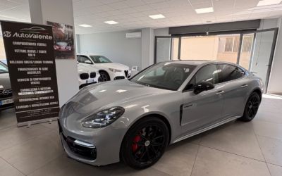 Porsche Panamera 4 e-Hybrid